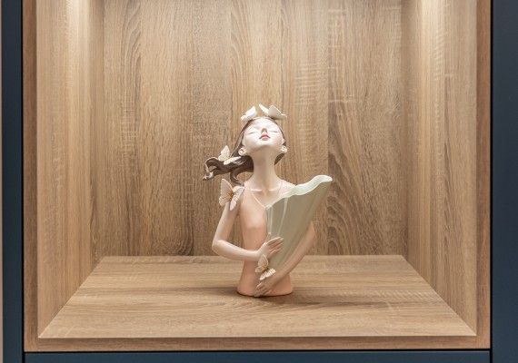 Skapji ar veramām durvīm - Wardrobes with swing doors